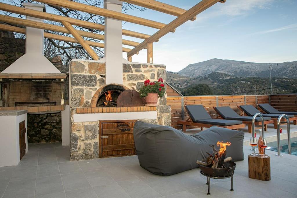 Lasithi Luxury Villa Mesa Lasithi Bagian luar foto